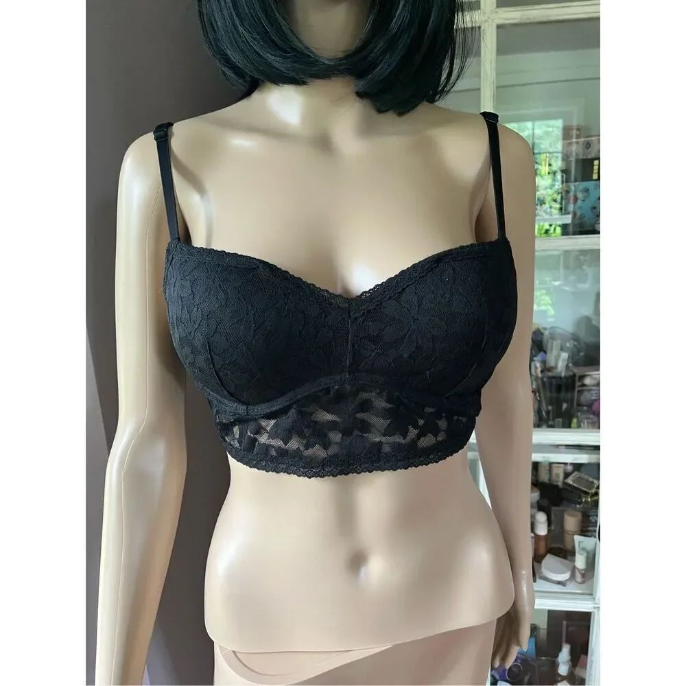 PINK VS Black Lace Bralette Push Up Bra sz M NWOT